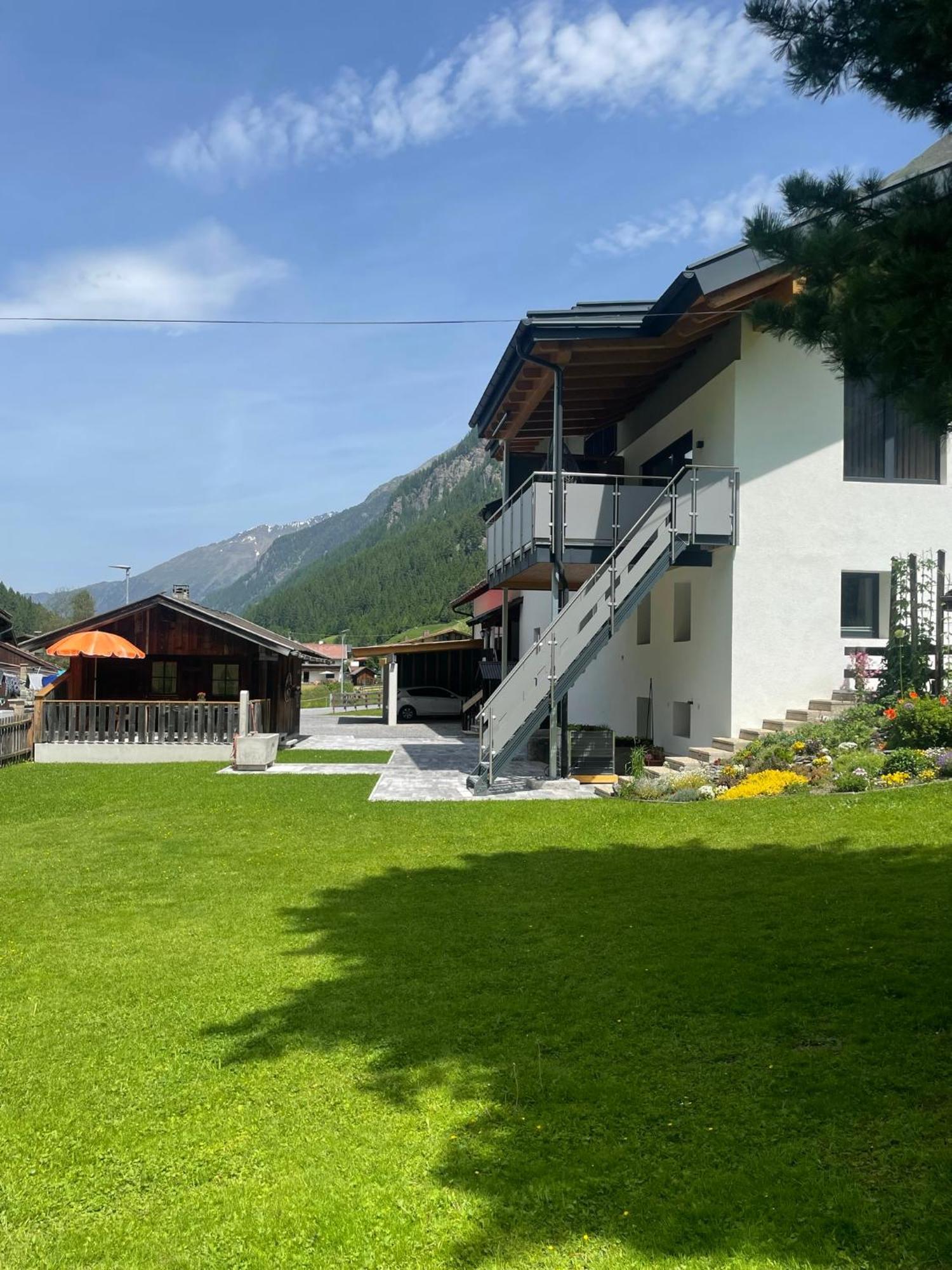 Apart Luibisblick Sankt Leonhard im Pitztal Exterior foto